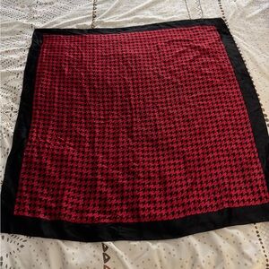 Red and Black Houndstooth Scarf